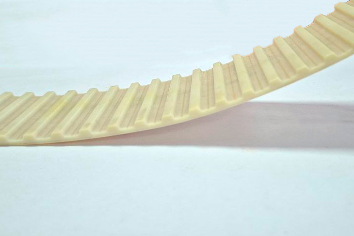 Ремень L в промышленном приводе